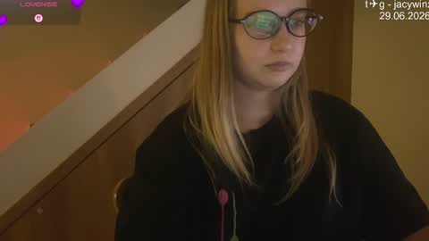 Snapshot of jacywinslat chatting on June 2026 10:15:01 AM jacywinslat online show from June 2026 10:15:01 AM