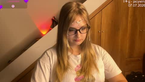 Snapshot of jacywinslat chatting on July 2026 08:24:01 PM jacywinslat online show from July 2026 08:24:01 PM