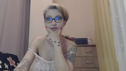 Snapshot of jadapink___ chatting on April 2026 06:23:01 PM Jada online show from April 2026 06:23:01 PM