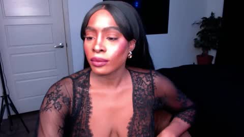 Jade online show from December 2025 07:32:01 PM