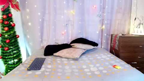  Jade Brunete  online show from December 2025 08:26:02 PM