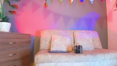 Snapshot of jade_brunnette chatting on June 2026 08:09:02 PM Jade Brunete online show from June 2026 08:09:02 PM