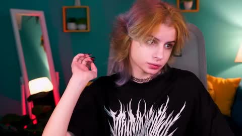 jade_castle online show from February 2025 02:15:01 AM