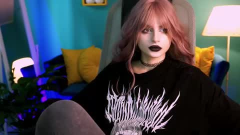 jade_castle online show from March 2025 08:22:01 AM