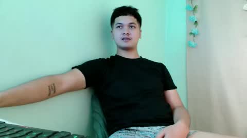 Snapshot of jade_halo chatting on April 2026 07:00:01 PM jade_halo online show from April 2026 07:00:01 PM