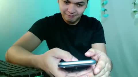 Snapshot of jade_halo chatting on April 2026 01:00:02 AM jade_halo online show from April 2026 01:00:02 AM