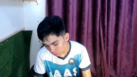 Jade online show from December 2024 11:44:01 AM