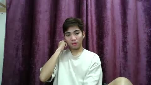 Jade online show from January 2025 01:44:02 PM