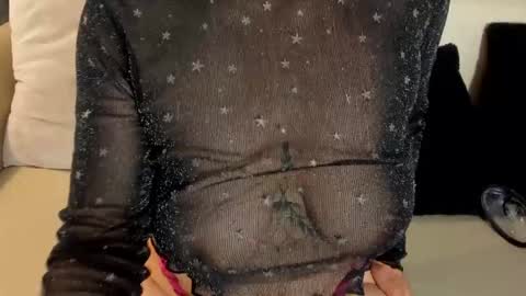 Snapshot of jade_montoya chatting on April 2026 08:37:01 PM jade_montoya online show from April 2026 08:37:01 PM