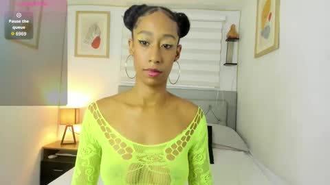 Jade smile online show from March 2025 02:56:02 PM