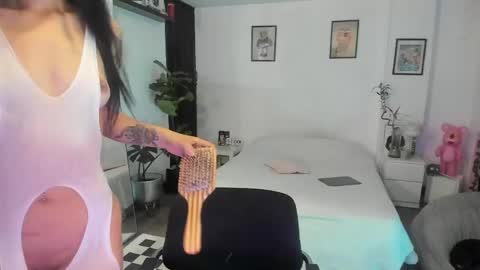 Snapshot of jade_porn chatting on May 2026 11:37:01 AM Jade independent model online show from May 2026 11:37:01 AM