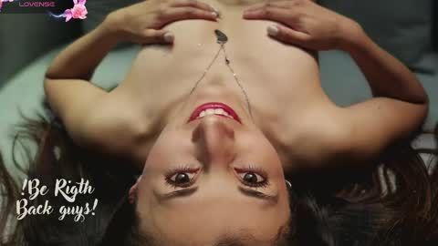 jade white  online show from March 2025 12:04:02 PM