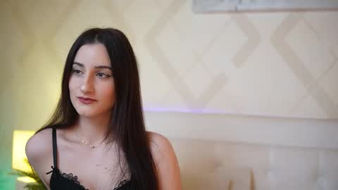 Snapshot of jadehazy chatting on November 2025 08:08:02 PM Jade online show from November 2025 08:08:02 PM