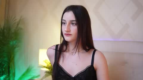 Snapshot of jadehazy chatting on November 2025 08:54:02 PM Jade online show from November 2025 08:54:02 PM