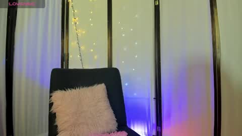 Snapshot of jademills2 chatting on April 2026 07:41:01 PM Jade Mills online show from April 2026 07:41:01 PM