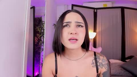 JADE online show from December 2025 07:43:01 PM