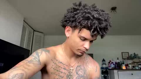 jadend23 online show from October 2025 07:45:02 PM