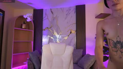 Jade Summer online show from June 2026 11:38:02 AM