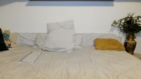 elena online show from December 2024 02:39:01 AM