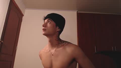 jaico_santos online show from December 2025 11:32:01 PM