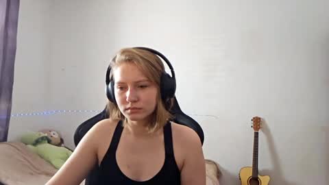 jaimeeosendorf online show from April 2026 06:30:01 AM