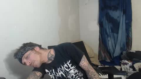 showingitoff online show from September 2025 03:28:01 AM