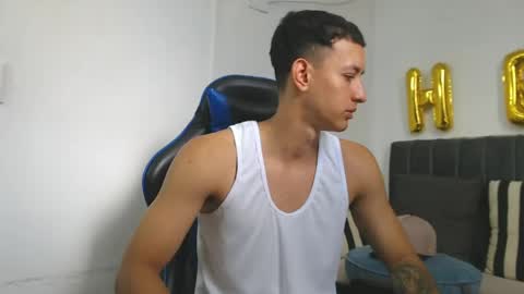 Snapshot of jake_shadow14 chatting on May 2026 06:26:04 PM Hi guys im new 3 online show from May 2026 06:26:04 PM