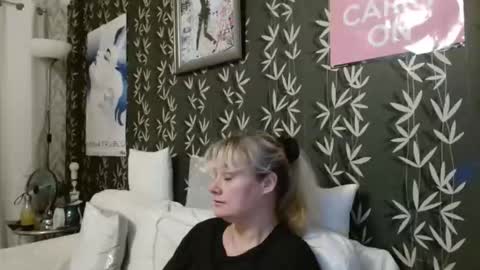 Snapshot of jakkilouise chatting on November 2025 05:35:02 PM JAKKI LOUISE pornstar online show from November 2025 05:35:02 PM