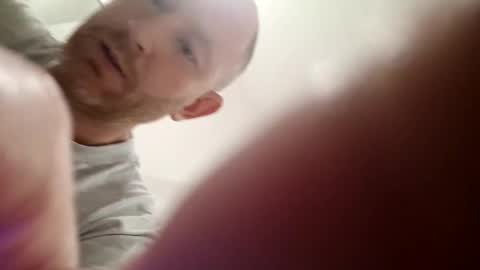 james09884 online show from October 2025 12:28:01 PM