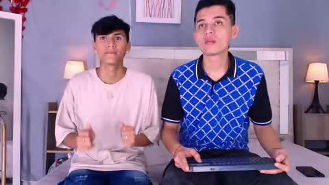 James y Kenet online show from February 2026 07:14:02 PM