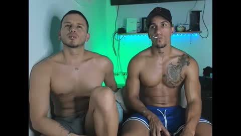 Snapshot of james_and_max chatting on October 2025 11:46:02 PM james_and_max online show from October 2025 11:46:02 PM