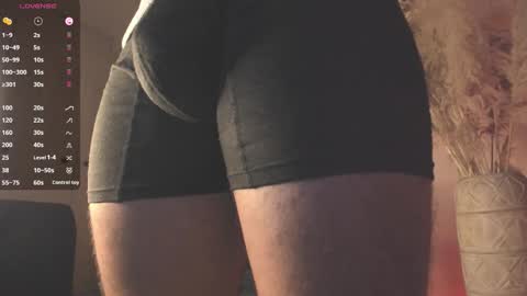 Juan online show from October 2025 08:04:02 AM