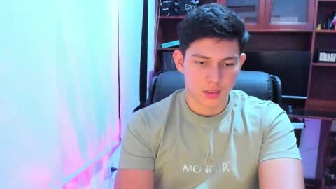 james_cr online show from February 2025 07:41:01 AM