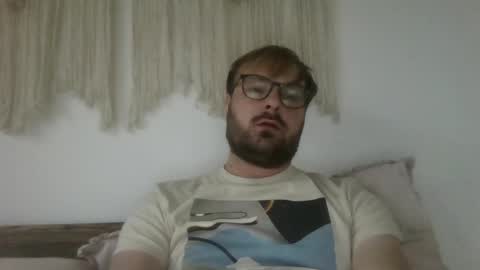 James Heron online show from October 2025 04:18:01 PM