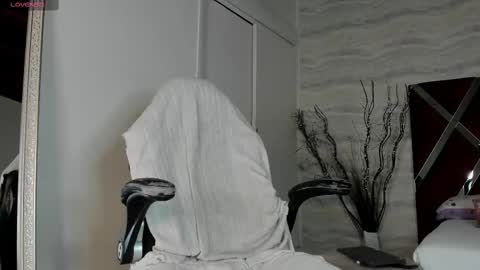 Snapshot of jamesdekker chatting on September 2025 08:56:01 PM jamesdekker online show from September 2025 08:56:01 PM