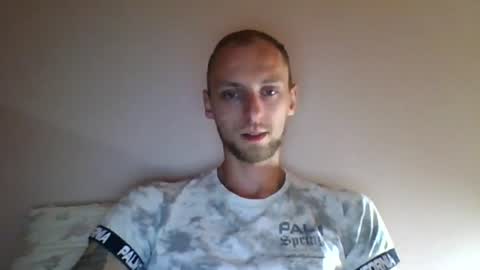 Snapshot of jamesengland23 chatting on June 2026 08:41:01 PM James England online show from June 2026 08:41:01 PM