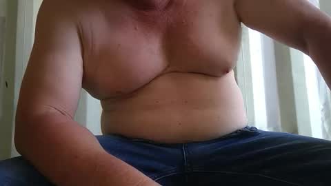 Snapshot of jameses19 chatting on February 2026 05:37:01 AM jameses19 online show from February 2026 05:37:01 AM