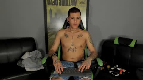 Jamesinked  online show from January 2025 05:30:01 AM
