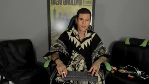 Jamesinked  online show from February 2025 01:58:01 AM