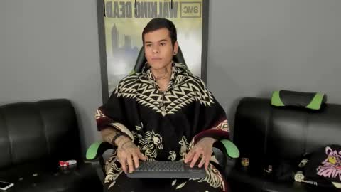 Jamesinked  online show from March 2025 09:08:02 PM