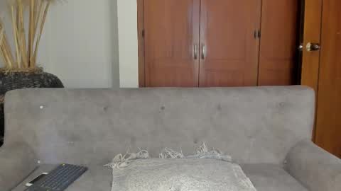 Jamesinked  online show from December 2025 07:52:02 PM