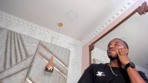 Snapshot of jamesparck chatting on January 2025 02:13:01 PM James online show from January 2025 02:13:01 PM