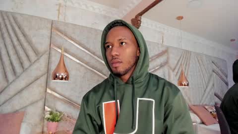 Snapshot of jamesparck chatting on March 2025 12:20:01 PM James online show from March 2025 12:20:01 PM