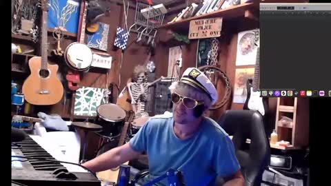 Snapshot of jameswebbscope chatting on September 2025 01:02:02 PM Jameswebbscope online show from September 2025 01:02:02 PM
