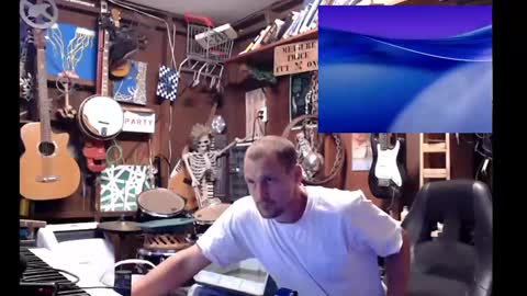 Snapshot of jameswebbscope chatting on September 2025 11:15:02 AM Jameswebbscope online show from September 2025 11:15:02 AM