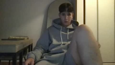 JAMI4U online show from November 2025 03:54:01 PM