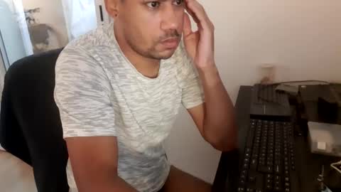 Snapshot of jamielonnas chatting on March 2026 05:08:02 AM Jamie Lonnas online show from March 2026 05:08:02 AM