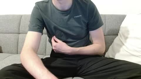 Jan online show from November 2025 06:17:01 PM