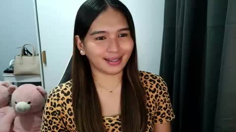 Snapshot of jane_bratxxx chatting on October 2025 10:08:01 PM YOUR LOVELY JANE online show from October 2025 10:08:01 PM