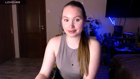 Snapshot of janeblossomhot chatting on May 2026 04:03:02 PM Jane online show from May 2026 04:03:02 PM